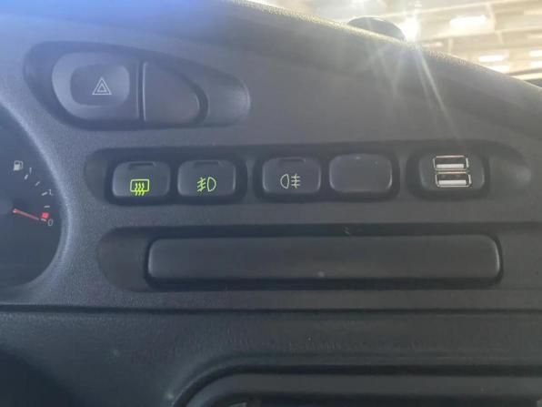 Chevrolet Niva I с пробегом 2005 года, цена 559 000 рублей, 141630 км, внедорожник, Автокод Объявления