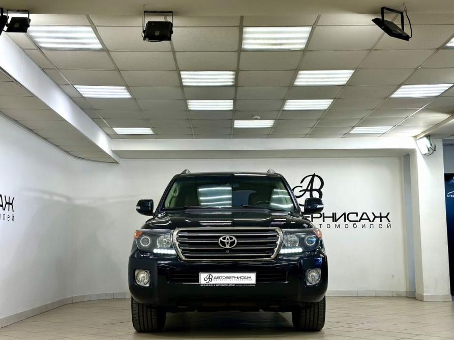 Toyota Land Cruiser 200 Series Рестайлинг 1 Санкт-Петербург  - изображение 2