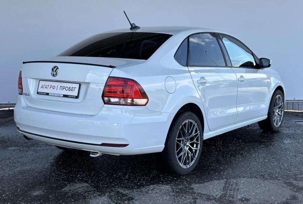 Volkswagen Polo V Рестайлинг Киров  - изображение 5