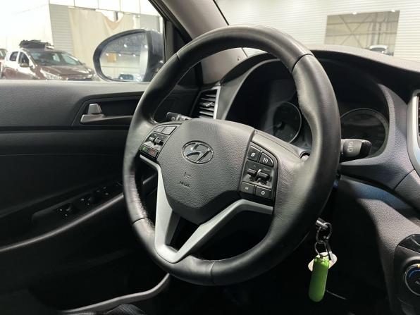 Hyundai Tucson III с пробегом 2018 года, цена 1 989 000 рублей, 133229 км, внедорожник, Автокод Объявления