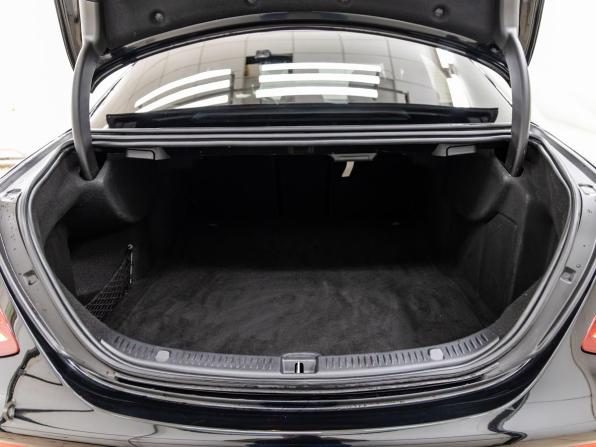 Mercedes-Benz E-Класс V (W213 S213 C238) с пробегом 2019 года, цена 3 298 000 рублей, 137391 км, седан, Автокод Объявления