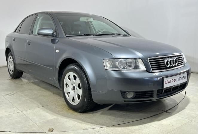 Audi A4 III (B7) с пробегом 2004 года, цена 400 000 рублей, 246432 км, седан, Автокод Объявления