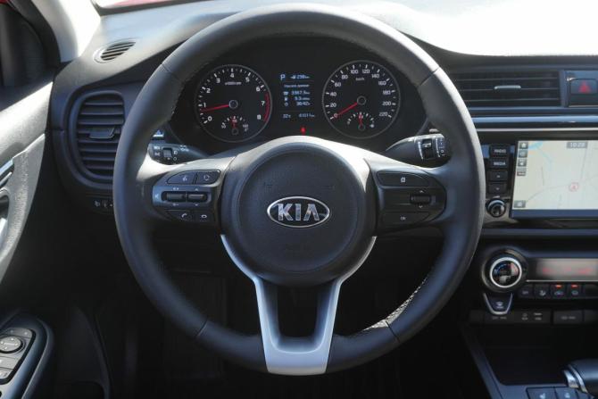 Kia Rio IV с пробегом 2018 года, цена 1 799 000 рублей, 41007 км, седан, Автокод Объявления