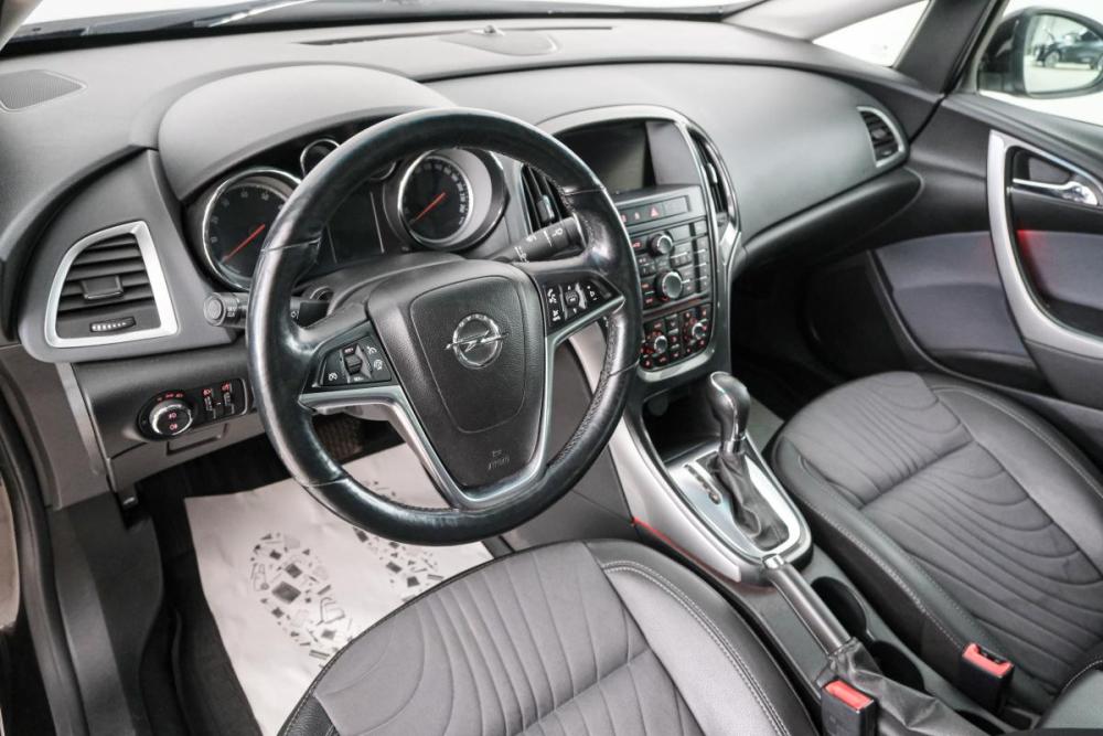 Opel Astra J Рестайлинг Красноярск  - изображение 9