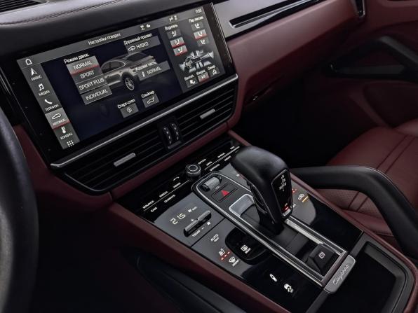 Porsche Cayenne III с пробегом 2019 года, цена 7 382 500 рублей, 106500 км, внедорожник, Автокод Объявления
