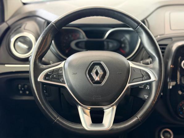 Renault Kaptur I Рестайлинг с пробегом 2021 года, цена 1 050 000 рублей, 152656 км, внедорожник, Автокод Объявления