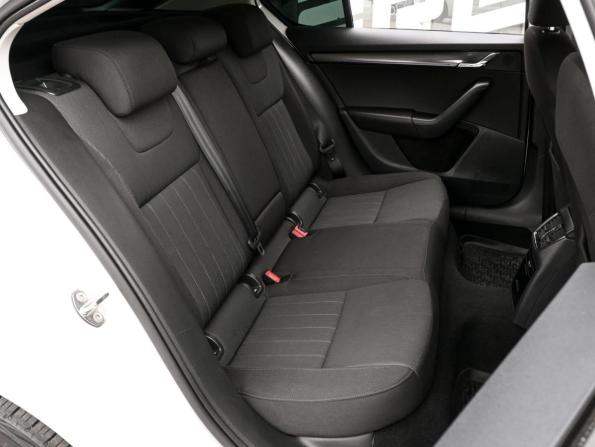Skoda Octavia III (A7) Рестайлинг с пробегом 2020 года, цена 1 841 753 рубля, 173542 км, лифтбек, Автокод Объявления