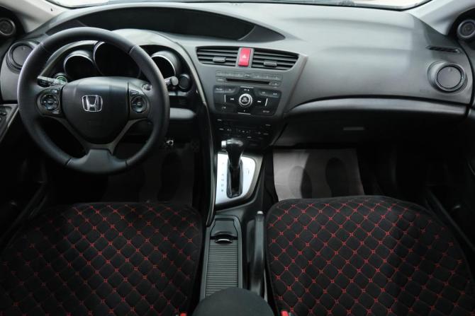 Honda Civic IX с пробегом 2013 года, цена 1 299 000 рублей, 210000 км, хэтчбек, Автокод Объявления