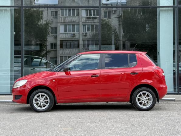 Skoda Fabia II Рестайлинг с пробегом 2013 года, цена 617 000 рублей, 115986 км, универсал, Автокод Объявления