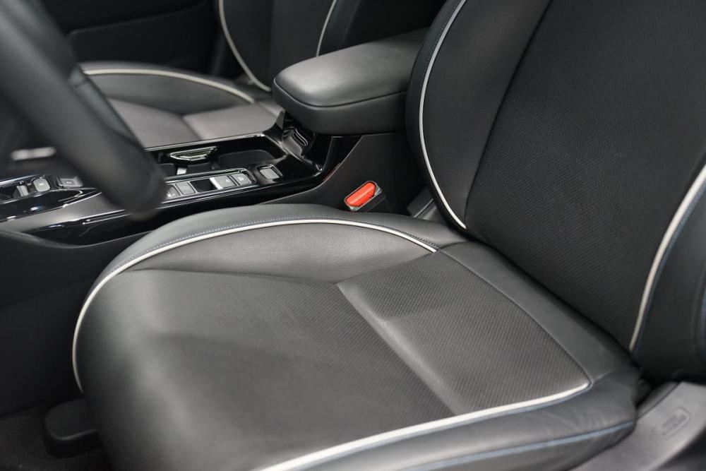 Honda e:NS1 Крым  - изображение 11