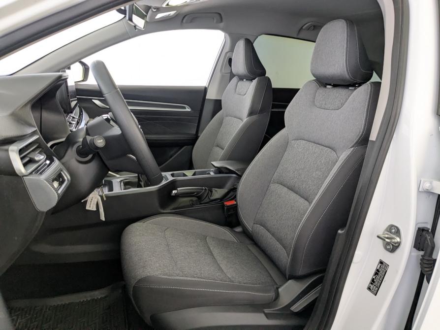 Geely Emgrand II Москва  - изображение 18