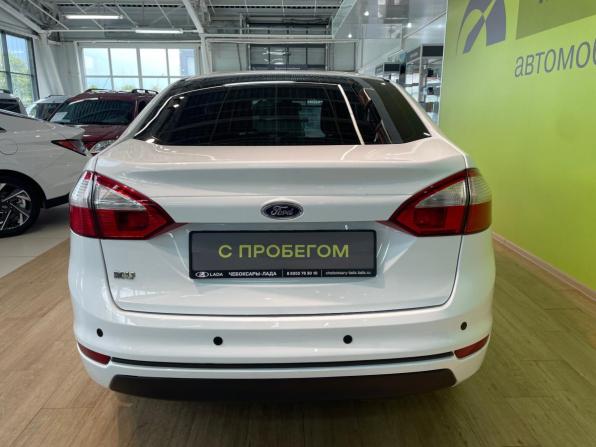 Ford Fiesta Mk6 Рестайлинг с пробегом 2016 года, цена 699 000 рублей, 151700 км, седан, Автокод Объявления