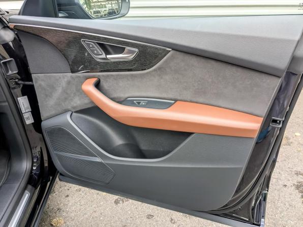 Audi Q8 I (4M) с пробегом 2019 года, цена 6 250 000 рублей, 130939 км, внедорожник, Автокод Объявления