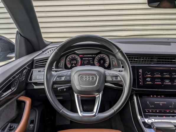 Audi Q8 I (4M) с пробегом 2019 года, цена 6 250 000 рублей, 130939 км, внедорожник, Автокод Объявления
