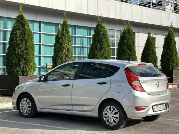Hyundai Solaris I с пробегом 2013 года, цена 720 000 рублей, 215755 км, хэтчбек, Автокод Объявления