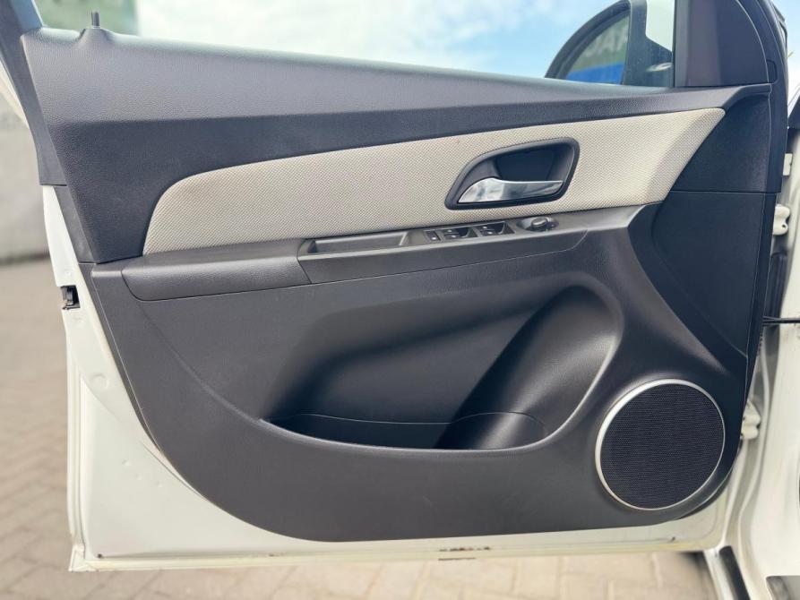 Chevrolet Cruze I Ростов-на-Дону  - изображение 12