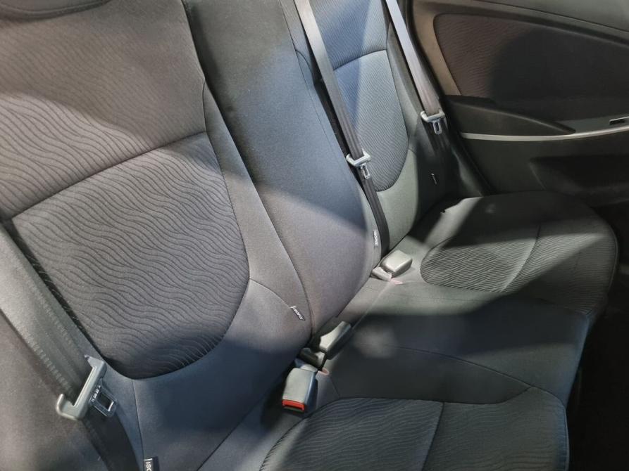 Hyundai Solaris I Санкт-Петербург  - изображение 10