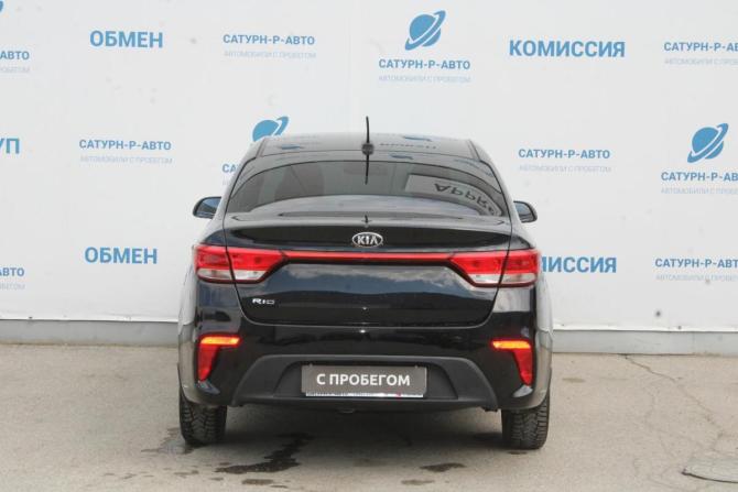 Kia Rio IV с пробегом 2019 года, цена 1 370 000 рублей, 111000 км, седан, Автокод Объявления