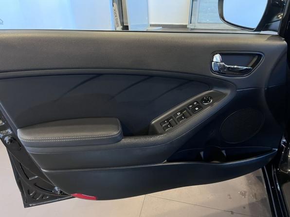 Kia Cerato III Рестайлинг (Classic) с пробегом 2018 года, цена 1 855 000 рублей, 89261 км, седан, Автокод Объявления