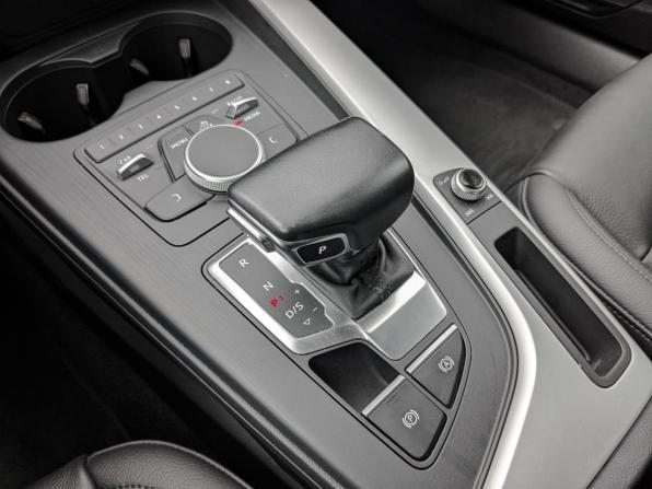 Audi A4 V (B9) с пробегом 2018 года, цена 2 550 000 рублей, 45786 км, седан, Автокод Объявления