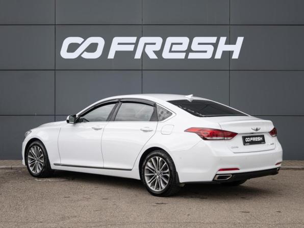 Hyundai Genesis II с пробегом 2016 года, цена 1 870 000 рублей, 185784 км, седан, Автокод Объявления