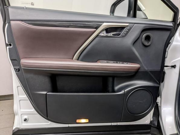 Lexus RX IV Рестайлинг с пробегом 2021 года, цена 6 149 000 рублей, 20239 км, внедорожник, Автокод Объявления