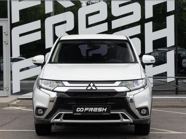 Mitsubishi Outlander III Рестайлинг 3 с пробегом 2020 года, цена 2 197 000 рублей, 115597 км, внедорожник, Автокод Объявления
