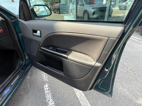 Ford Mondeo III с пробегом 2002 года, цена 255 000 рублей, 468000 км, седан, Автокод Объявления