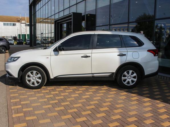 Mitsubishi Outlander III Рестайлинг 2 с пробегом 2016 года, цена 1 433 700 рублей, 136500 км, внедорожник, Автокод Объявления