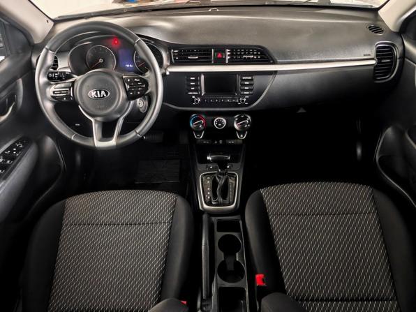 Kia Rio IV с пробегом 2018 года, цена 997 000 рублей, 172518 км, седан, Автокод Объявления