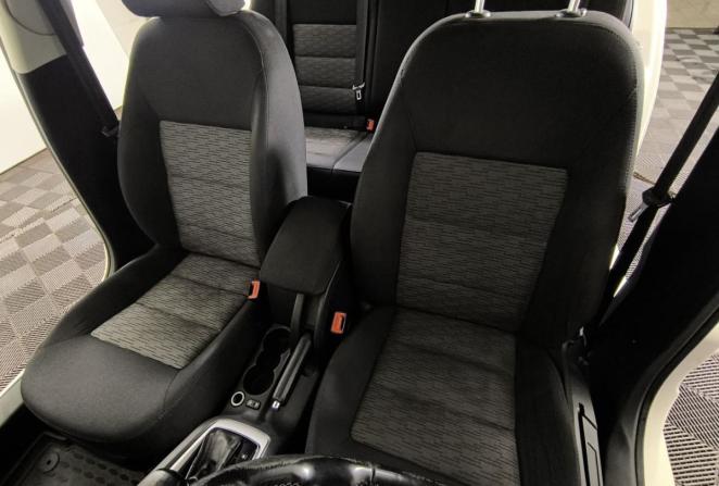 Skoda Octavia II (A5) Рестайлинг с пробегом 2013 года, цена 950 000 рублей, 346061 км, лифтбек, Автокод Объявления