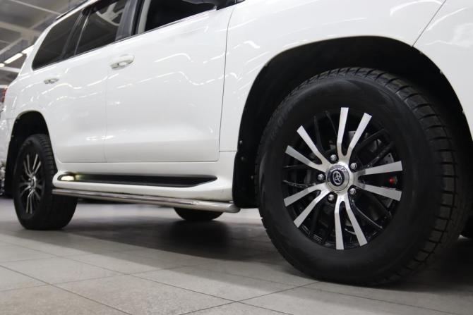 Toyota Land Cruiser 200 Series Рестайлинг 2 с пробегом 2016 года, цена 5 465 750 рублей, 247442 км, внедорожник, Автокод Объявления