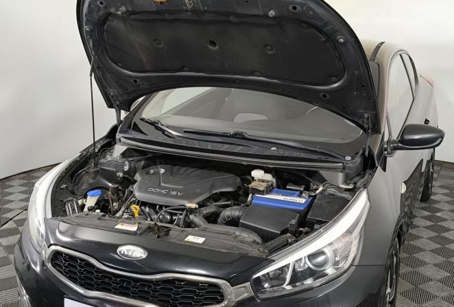 Kia Ceed II с пробегом 2013 года, цена 1 200 000 рублей, 176809 км, хэтчбек, Автокод Объявления