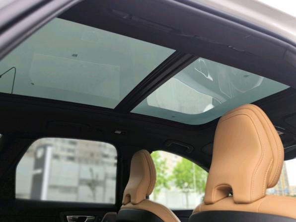 Volvo XC60 II Рестайлинг с пробегом 2024 года, цена 6 630 000 рублей, 30990 км, внедорожник, Автокод Объявления