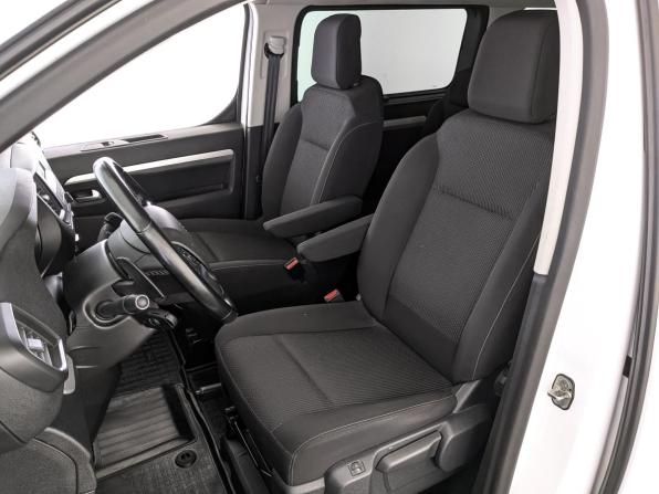 Peugeot Traveller I с пробегом 2019 года, цена 2 895 000 рублей, 42225 км, минивэн, Автокод Объявления