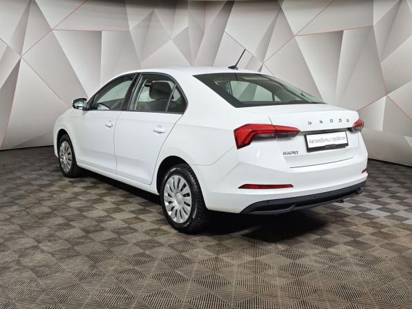 Skoda Rapid II с пробегом 2022 года, цена 1 699 000 рублей, 102068 км, лифтбек, Автокод Объявления