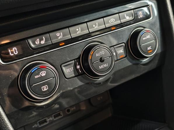Volkswagen Tiguan II с пробегом 2020 года, цена 2 237 000 рублей, 104692 км, внедорожник, Автокод Объявления