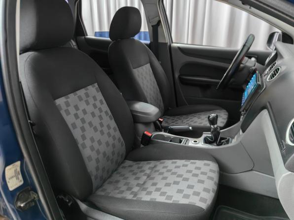 Ford Focus II Рестайлинг с пробегом 2008 года, цена 413 000 рублей, 220891 км, универсал, Автокод Объявления