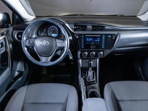 Toyota Corolla XI (E160 E170 E180) Рестайлинг 1 с пробегом 2018 года, цена 1 670 000 рублей, 70746 км, седан, Автокод Объявления