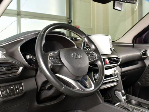 Hyundai Santa Fe IV с пробегом 2019 года, цена 2 525 997 рублей, 181518 км, внедорожник, Автокод Объявления