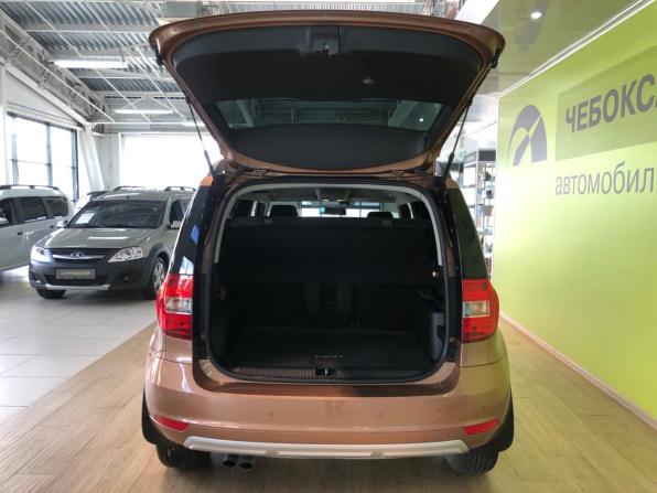 Skoda Yeti I Рестайлинг с пробегом 2014 года, цена 1 200 000 рублей, 164241 км, внедорожник, Автокод Объявления