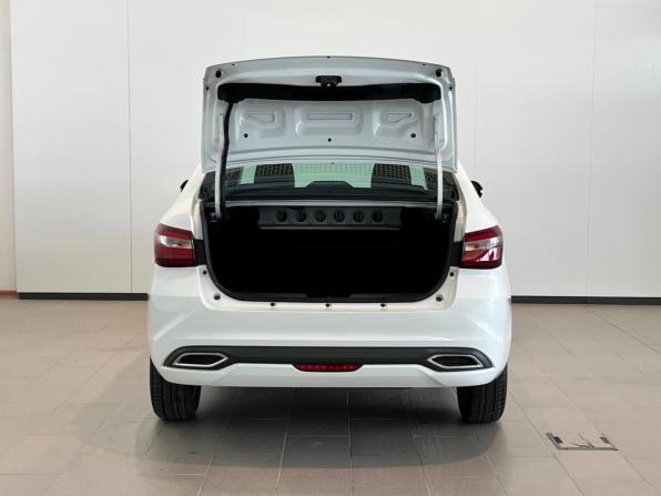 Lada (ВАЗ) Vesta I Рестайлинг (NG) с пробегом 2024 года, цена 1 380 000 рублей, 5317 км, седан, Автокод Объявления