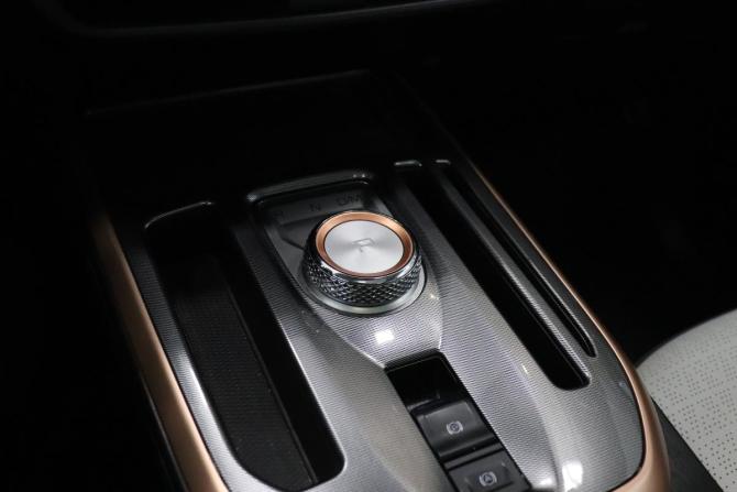 Haval Jolion I Рестайлинг с пробегом 2024 года, цена 2 180 000 рублей, 47120 км, внедорожник, Автокод Объявления