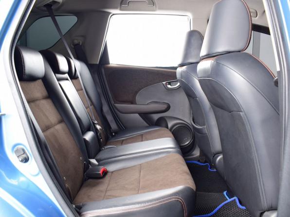 Honda Fit Shuttle I Рестайлинг с пробегом 2014 года, цена 1 169 995 рублей, 141639 км, универсал, Автокод Объявления