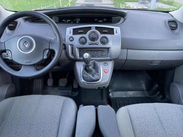Renault Scenic II Рестайлинг с пробегом 2008 года, цена 349 000 рублей, 201250 км, компактвэн, Автокод Объявления