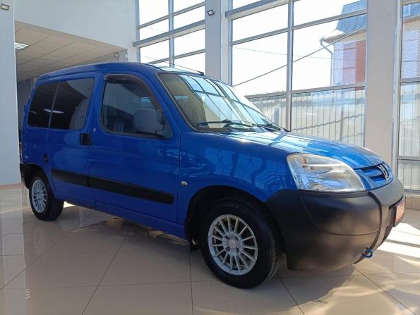 Peugeot Partner I Рестайлинг с пробегом 2010 года, цена 379 000 рублей, 223000 км, минивэн, Автокод Объявления