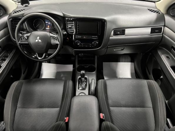 Mitsubishi Outlander III Рестайлинг 2 с пробегом 2016 года, цена 1 450 000 рублей, 231442 км, внедорожник, Автокод Объявления