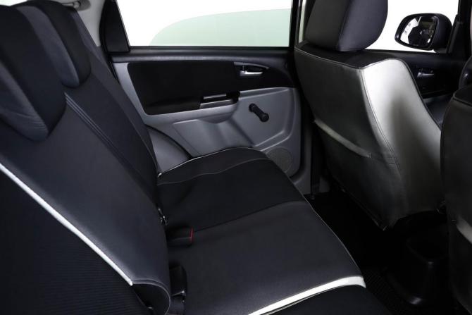 Suzuki SX4 I (Classic) Рестайлинг с пробегом 2012 года, цена 859 000 рублей, 140360 км, хэтчбек, Автокод Объявления