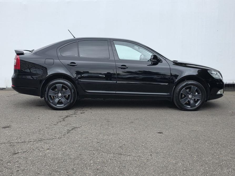 Skoda Octavia II (A5) Рестайлинг Москва  - изображение 4
