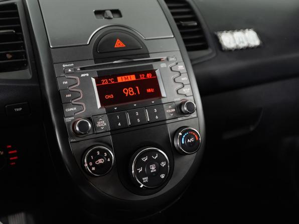Kia Soul I с пробегом 2010 года, цена 940 000 рублей, 92901 км, хэтчбек, Автокод Объявления